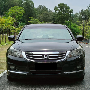 <span class=keywords><strong>Honda</strong></span> <span class=keywords><strong>Accord</strong></span> 2.0L SE <span class=keywords><strong>2013</strong></span> Negro en Buen Estado, Auto de <span class=keywords><strong>Segunda</strong></span> <span class=keywords><strong>Mano</strong></span> para Exportación - Product Image 1