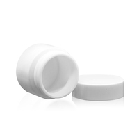 Pot en céramique peint avec impression de logo personnalisé couvercle de crème cosmétique en porcelaine blanche opale bouchon à vis 15ml 20ml 30ml 50ml sérum de soin de la peau