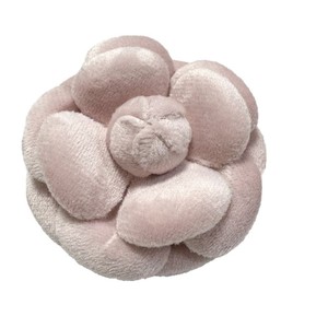 Suqi Novo Estilo Broche de Flor de Tecido de Veludo Camélia de 6cm de Alta Qualidade para Casamento - Product Image 5