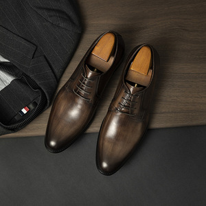 Zapatos VALENTINA 2025 de Alta Gama Hechos a Mano para Hombre, de Cuero, con Punta en Pico, Formales, de Negocios, con Cierre de Cordones, Antideslizantes y Transpirables - Product Image 1