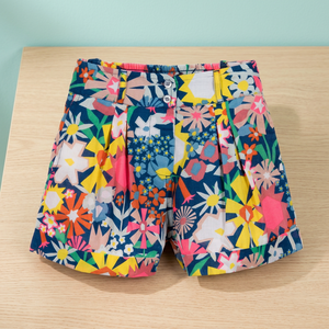 Shorts pour filles imprimés sur toute la surface, taille boutonnée, en polyester/coton, fabriqués au Bangladesh, délai d'échantillon de 7 jours, ODM/OEM disponible - Product Image 3