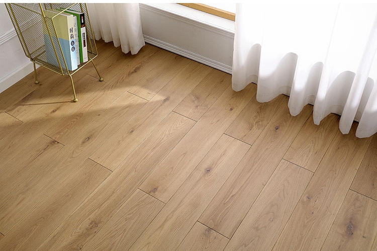 Plancher en bois massif DR8012