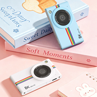 Appareil photo numérique compact avec zoom 16x, 96MP, vidéo 8K, autofocus rapide, flash LED, stabilisation électronique pour vlog