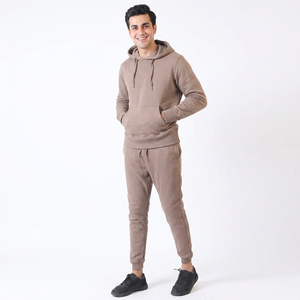 Chándales Deportivos para Hombre de Alta Calidad al por Mayor, Ropa Deportiva de Invierno de Buena Calidad con Logotipo Personalizado, Ropa Deportiva Masculina para Gimnasio - Product Image 1