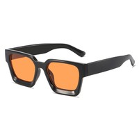 Kacamata Hitam Unisex Bingkai Tebal Persegi Gradasi Oranye UV400 Full Frame Klasik untuk Penggunaan Luar Ruangan