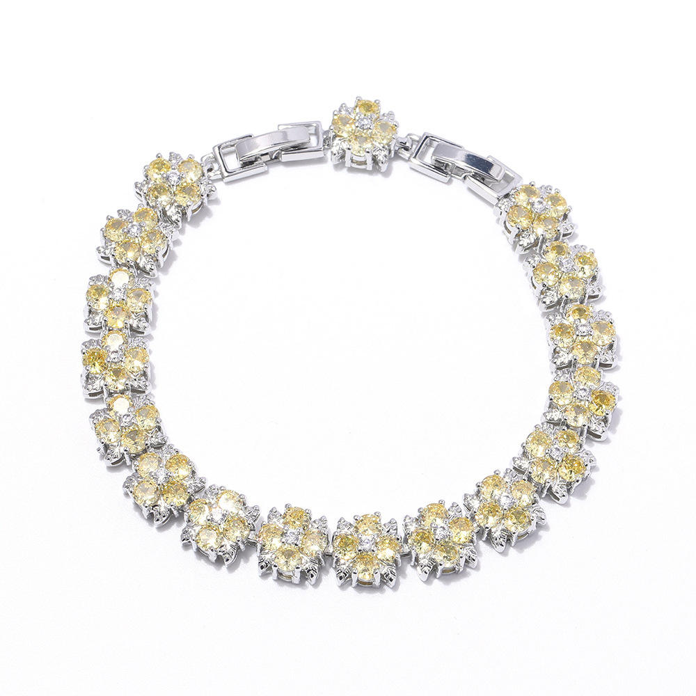 สีเหลือง