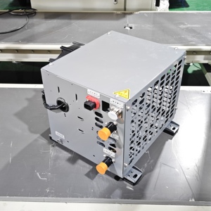 Neues DC 320V 4KW Mini-Batterie-Thermomanagement-System TMS-L5K3A3-L01 mit CAN-Kommunikation für Elektro-LKW und Bus-Batteriekühlung - Product Image 2