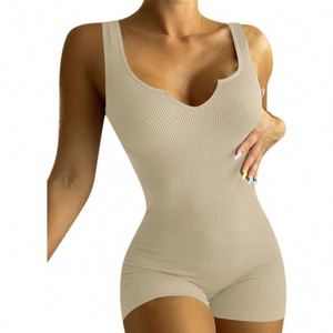 Combinaison décontractée une pièce à col en V côtelé en tricot de couleur unie avec logo personnalisé OuYaan pour femmes 2025 - Product Image 4