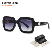 Lunettes de soleil carrées surdimensionnées personnalisées avec logo OEM, emballage en gros, mode féminine, décoration en cristal de diamant, lunettes de soleil de luxe pour femmes