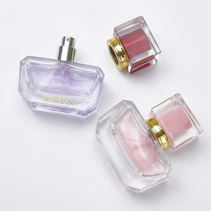 Aikun - Set de Regalo de Perfume de 100 ml con Logotipo Personalizado en Lámina Dorada sobre Vidrio de Diamante, Aroma Duradero, Bajo MOQ, para Marcas Emergentes - Product Image 2