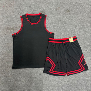 Completo Set da Allenamento Basket All'ingrosso 2026: Nuovi Pantaloncini e Canotta in Rete Stile Americano, Set Sportivo Casual ad Asciugatura Rapida di Alta Qualità - Product Image 5
