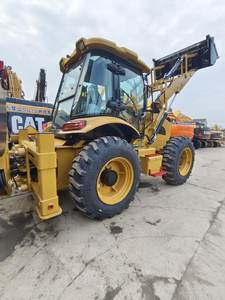 Chargeuse-pelleteuse d'occasion en excellent état JCB 4CX sur roues, moteur, boîte de vitesses, pompe d'origine, performances exceptionnelles - Product Image 5