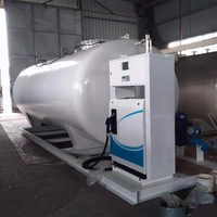 Distributeur de carburant mobile avec réservoir de diesel et d'essence, station de ravitaillement mobile