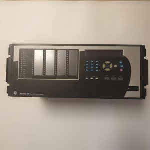 Contrôleur dédié PLC PAC 7SJ6221-5EB20 avec protection intégrée, mémoire de 128 Mo, 16 entrées/sorties, communication MODBUS - Product Image 3