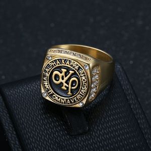 Bague pour homme Alpha Kappa Rho, plaquée or, acier inoxydable, design avec lettres en strass, bijoux cadeau - Product Image 2