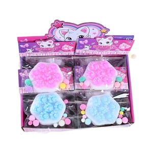 Squishies ultra-doux anti-stress en forme de patte de chat, mignons et de haute qualité, pour jeunes, disponibles en gros pour l'exportation - Product Image 4
