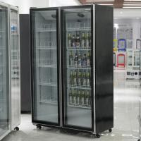 Réfrigérateur vertical à double porte fabriqué en Chine, armoire de présentation de boissons à refroidissement par air, étagères réglables, vin, bière