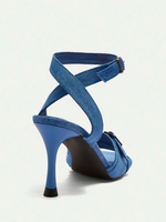 Sandales à talons hauts pour femmes en toile bleue, à bout ouvert carré, avec bride de cheville à boucle et rivets à œillets, talon évasé, chaussures habillées pour la vente en gros