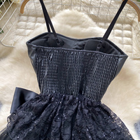 Haute Couture Petite Robe pour Femmes Taille Minceur Arc Dentelle Halter Robe de Soirée