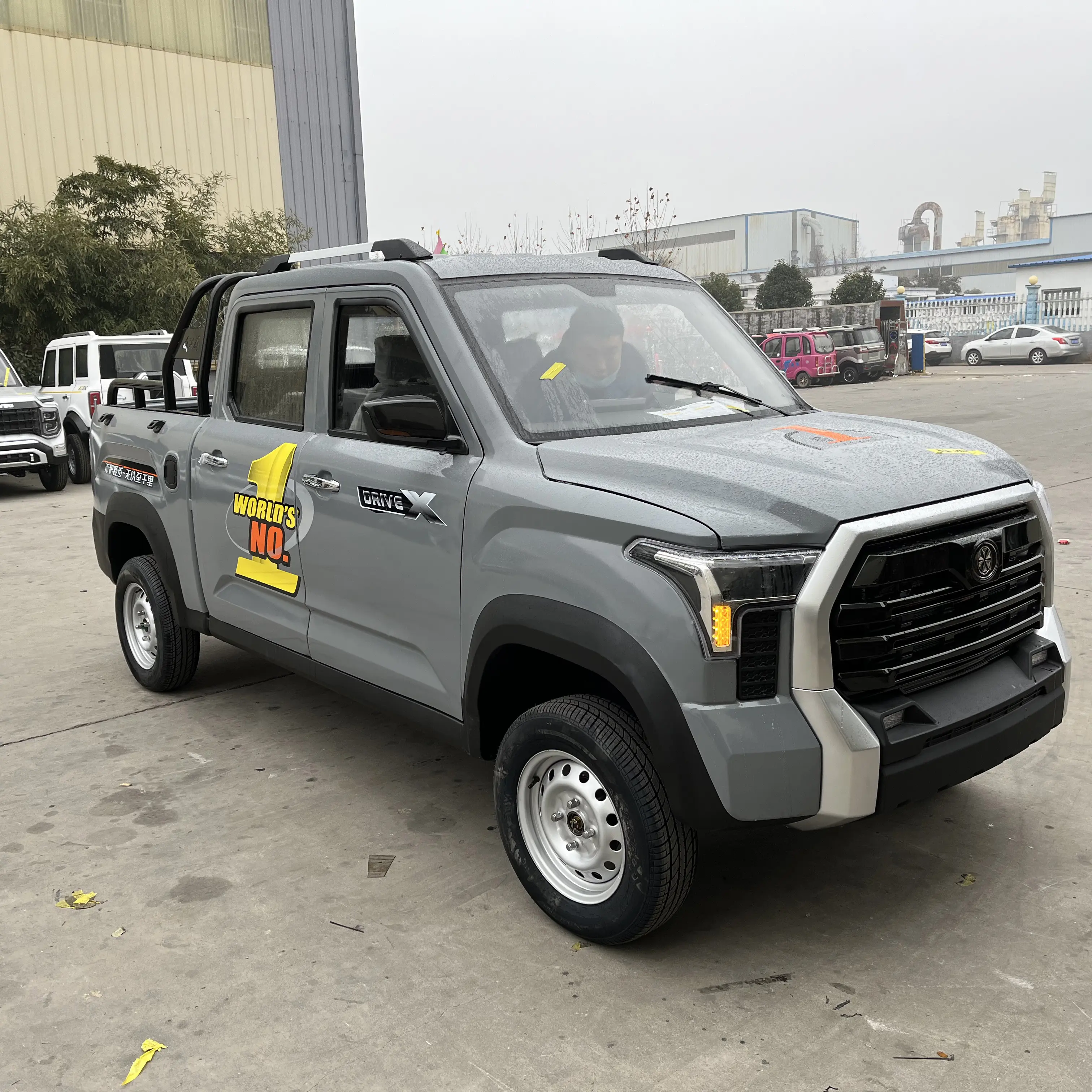 Kualitas tinggi Mini Cina 4 tempat duduk listrik mobil energi baru teknologi listrik kecepatan rendah Pickup/truk