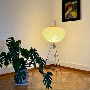 Lampe sur pied LED de style <span class=keywords><strong>chinois</strong></span> avec commande par bouton en <span class=keywords><strong>papier</strong></span> de riz pour salon, chambre à coucher, bureau - Design vertical en <span class=keywords><strong>papier</strong></span> découpé - Product Image 2