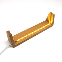 Heiß verkaufter U-förmiger Rahmen aus Buchenholz mit Acryl-3D-Design-LED-Streifen Ornamente Postkarten kalender 8 Zoll