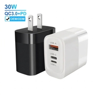 Justlink US UK EU Plug 30W Charger USB a C L 3 Ports Charger QC 3.0 PD Wall Charger Kompatibel Secara Luas untuk iPhone 17 15