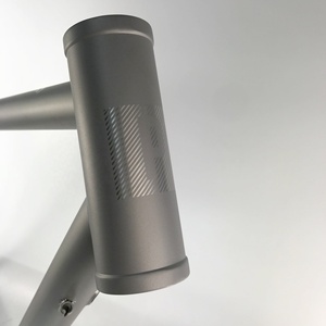 Bicicleta de Carretera de Titanio 700C <span class=keywords><strong>ULTEGRA</strong></span> 6810 con Frenos de Disco de Montaje Directo, Cuadro de Bicicleta de Gravel con Acabado Sand Blast y Logotipo - Product Image 3