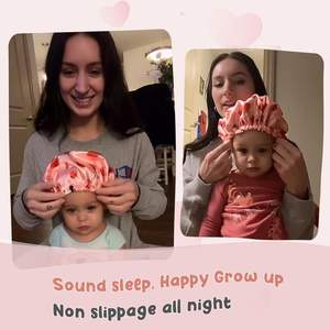 قبعات نوم للأطفال بتصميم لطيف وناعم باللون الوردي مع طباعة الفراولة، قبعات حريرية ساتان للأطفال - Product Image 3