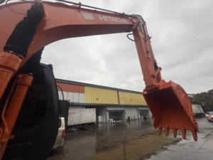 รถขุดตีนตะขาบ HITACHI ZX120 มือสอง ขนาด 12 ตัน 66 กิโลวัตต์ ได้รับการรับรองมาตรฐาน CE ระดับ Tier4 ปริมาตรบุ้งกี๋ 0.52 ลูกบาศก์เมตร เหมาะสำหรับงานก่อสร้างหนัก - Product Image 5