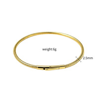 Bracelet en acier inoxydable maille serpent chaîne ronde élastique dorée avec fermoir à pression – Tendance et Vente en Gros