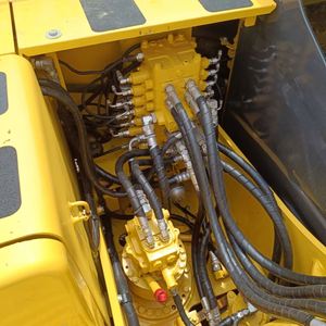 รถขุดมือสองราคาถูก ปี 2023 รุ่น Komatsu PC100-130 ขนาด 13 ตัน พร้อมเครื่องยนต์ Kawasaki และชิ้นส่วนเกียร์แท้จากญี่ปุ่น ขาย - Product Image 6