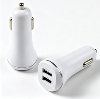 Mini Cargador de Coche Blanco de ABS con Doble Puerto y Corriente Separada, 12-24V, Cargador Universal para Teléfono Móvil, Suministro al por Mayor