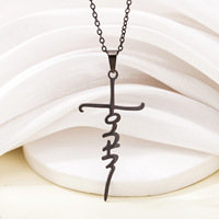 Collier pendentif croix hip-hop tendance en acier inoxydable, accessoires religieux anglais personnalisés, vente chaude