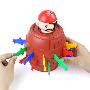 Jeu de société de fête en plastique à prix le plus bas, vente chaude, baril de <span class=keywords><strong>pirate</strong></span> pour enfants et adultes - Product Image 1