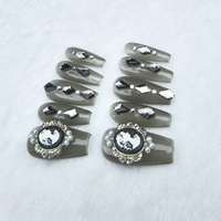 Ongles à presser patchs à ongles de longueur moyenne de haute qualité réutilisables faits à la main
