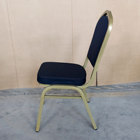 Chaises de banquet en tissu avec structure métallique de haute qualité pour la restauration, les hôtels, les restaurants et les événements