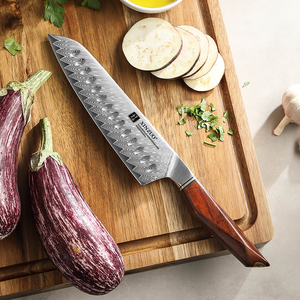 Cuchillo Santoku de Cocina de Acero Damasco en Polvo, Inspirado en Chefs de 3 Estrellas, con Mango de Madera de Palisandro y Funda de Madera de Nogal - Product Image 2