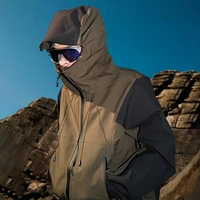 Veste coupe-vent imperméable à capuche pour homme, fabriquée sur mesure par un fabricant OEM, idéale pour la randonnée et la course à pied en plein air.