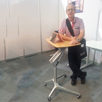 Pieds de table pneumatiques réglables en hauteur pour bureau à domicile moderne et simple Conception de bureau ergonomique sur pied