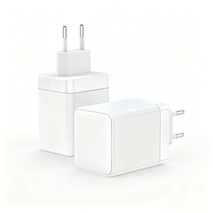 Multi function charger 40W 65W GaN AC Wall Mounted Travel Charger with <b>USB</b> A <b>USB</b> C PD ports and EU US US UK <b>plugs</b> 20w - Product Image 3