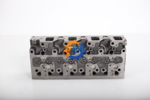 อะไหล่เครื่องยนต์ S4D95 S4D95LE 4D95 ฝาสูบเครื่องยนต์ PC120-5 PC75UU-3 PC78US-3 PC78UU-6 PC78US-5 ฝาสูบรถขุด - Product Image 3