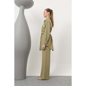 Conjunto Minimalista de Camisa y Pantalones para Mujer, Manga Larga, Tela Oxford, Color Marrón, Ecológico, para Todas las Temporadas, Estilo Normcore - Product Image 2