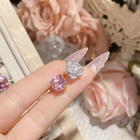 Collection de bagues en pierres précieuses Princess : Bague ouverte plaquée or au design étoilé étincelant
