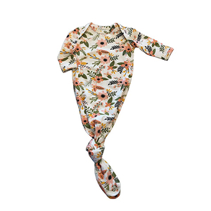 Super suave infantil de manga larga Pijamas bebé recién nacido <span class=keywords><strong>nudo</strong></span> vestido con sombrero anudado conjunto - Product Image 4