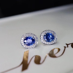 Pendientes de Oro Blanco de 18K con Zafiro Azul Real Natural de Xinfly, Corte Ovalado de 2ct con Halo de Diamantes - Product Image 3