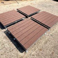 Système de terrasse modulaire en WPC co-extrudé pour l'extérieur, assemblage direct usine, idéal pour les jardins, pelouses, villas, parcs et projets paysagers