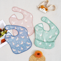 Bavoirs pour tout-petits avec logo personnalisé, sans BPA, motif de fleurs fraîches, doux, avec fermeture à boucle, imperméables, avec poche pliable