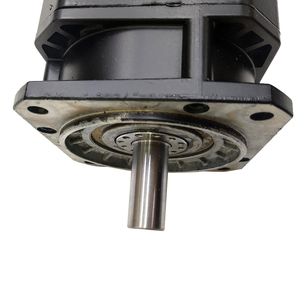 FANUC A06B-1420-B900 # Moteur d'axe F621 PLC - Product Image 3