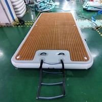 Plateforme flottante gonflable en PVC avec tapis de pont en EVA imitation teck et échelle, prête pour la navigation sur lac et océan
